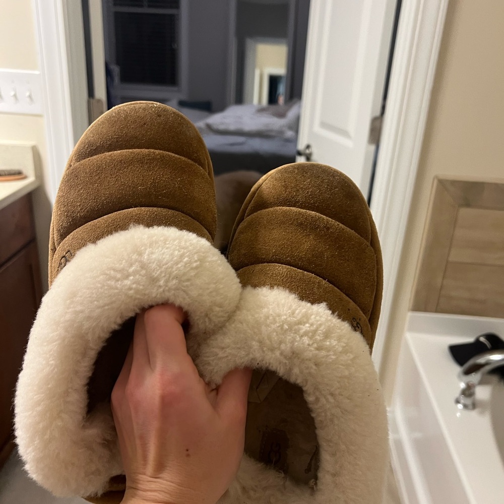 UGG Platform slippers